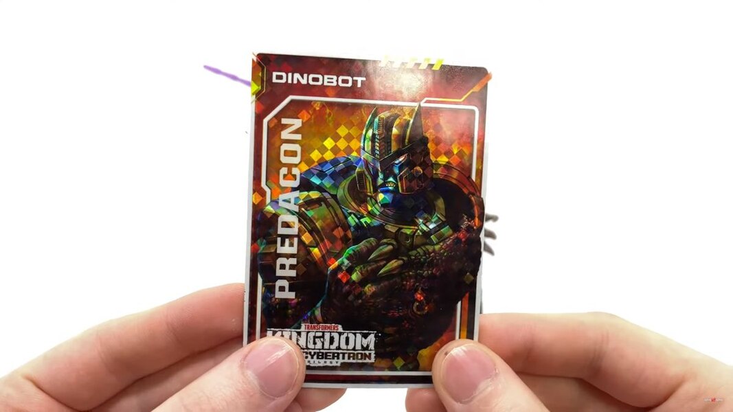 Transformers Kingdom Dinbot  (7 of 41)